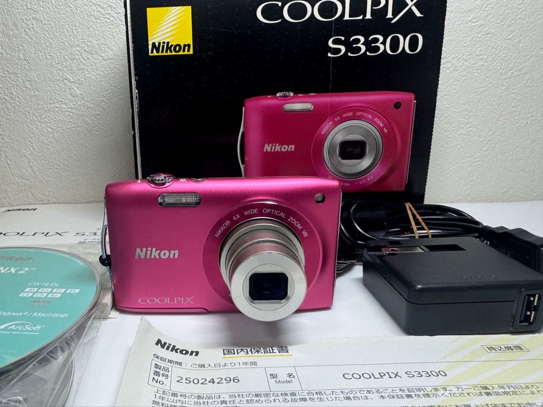 Nikon ニコン COOLPIX S3300 ピンク コンパクトデジタルカメラ Amazon.com : Nikon COOLPIX S3300 16 MP Digital Camera with 6x Zoom