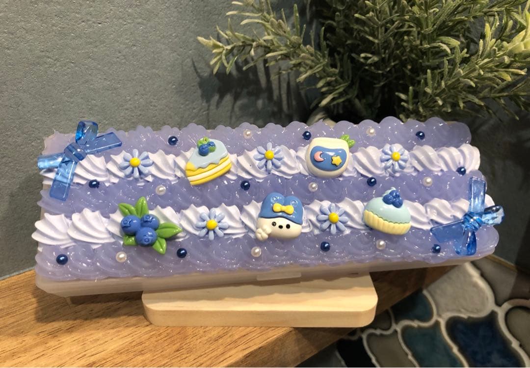 ハンドメイド】ホイップデコ ペンケース - メルカリ