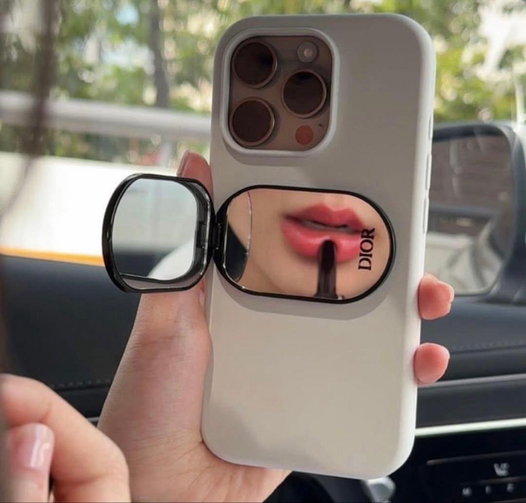 Dior ノベルティ ミラー 非売品 - メルカリ