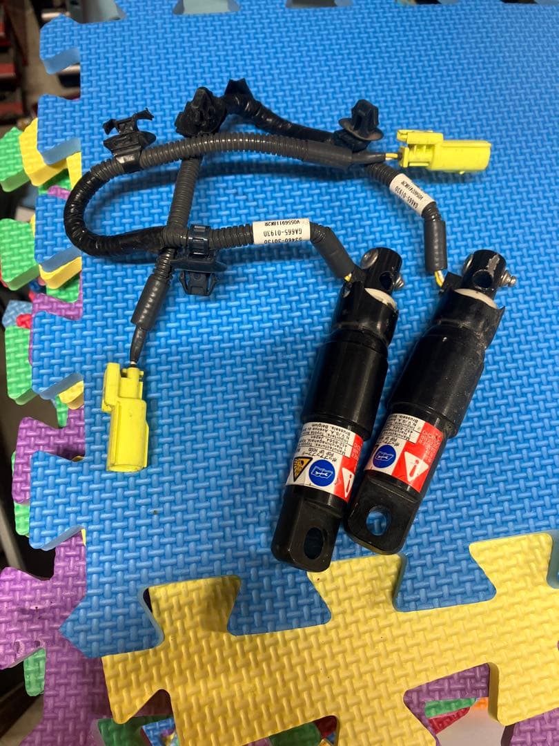 220クラウン　ポップアップフード トヨタ クラウン ポップアップフードキャンセラー AWS210 AWS211