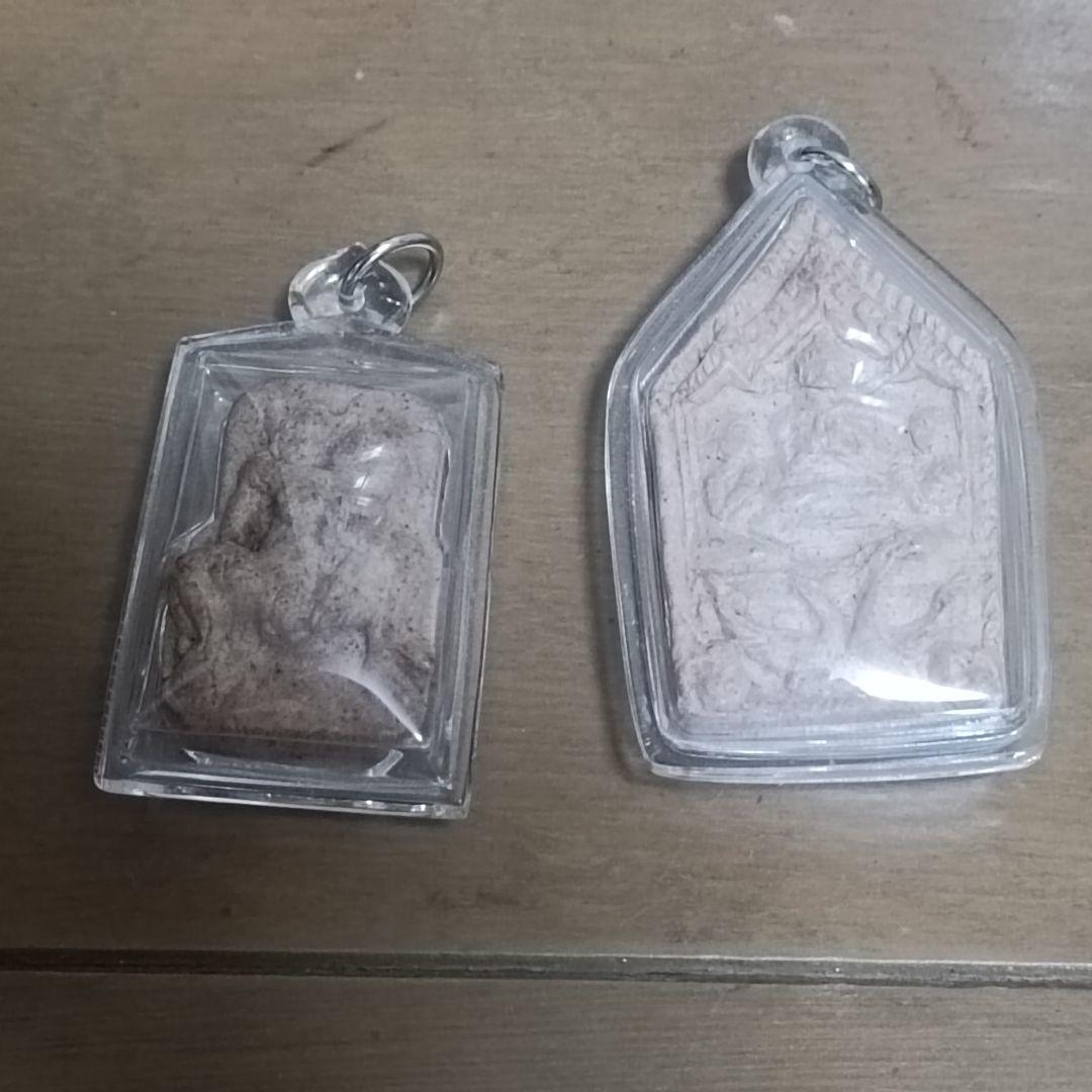 【専用】プラクルアン2点 PRADA（プラダ） トライアングル ロゴ L字 二つ折り コンパクト 財布