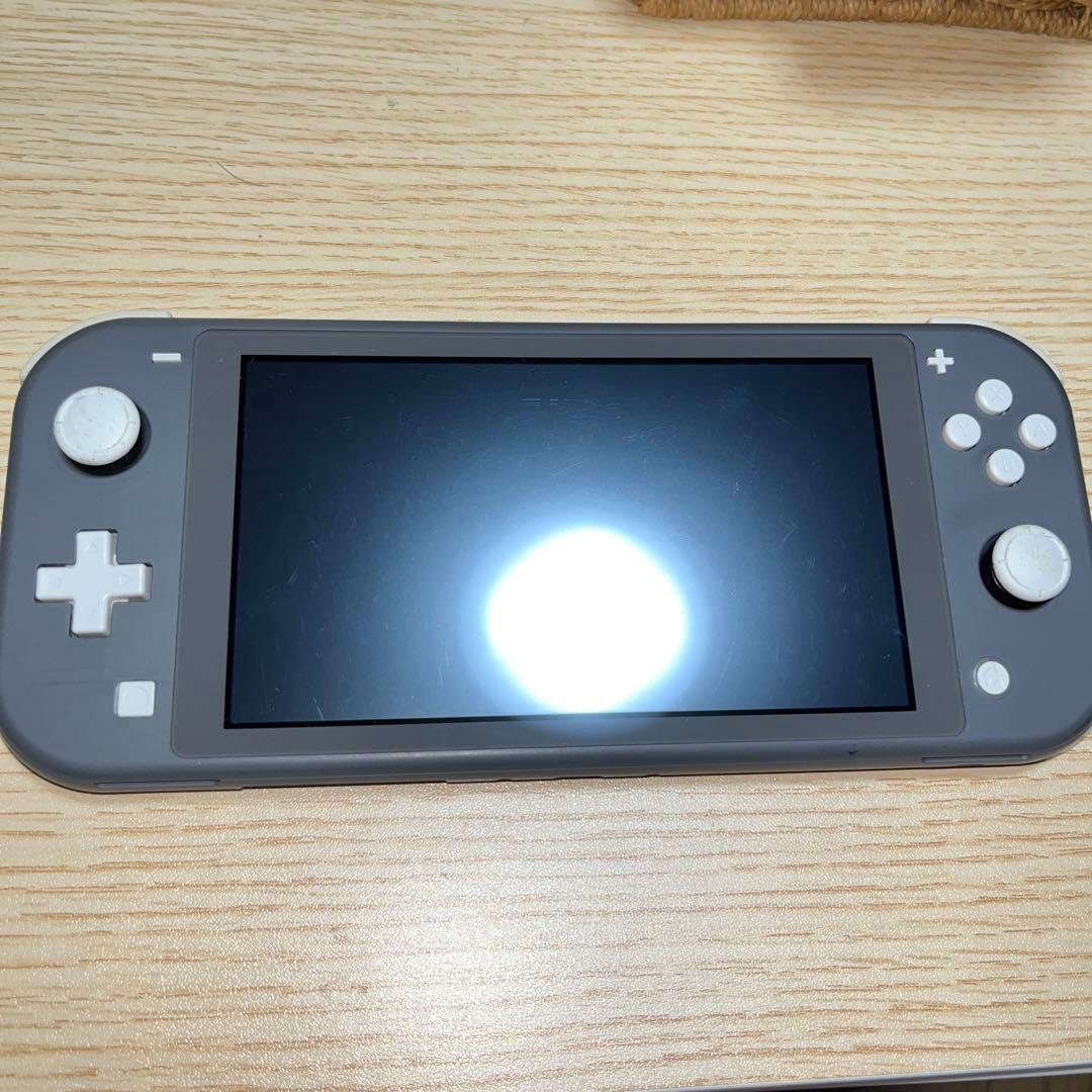 Nintendo Switch liteブラック Amazon.com: Nintendo Switch Lite - Gray : Electronics