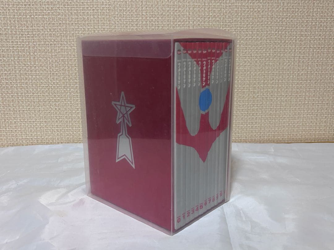 DVDウルトラマン コレクターズBOX〈初回生産限定・11枚組〉 DVDウルトラマン コレクターズBOX : ウルトラマン | HMV&BOOKS online