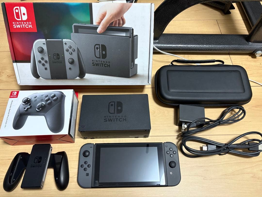 Nintendo Switch 本体 ニンテンドースイッチ グレー ※付属品あり