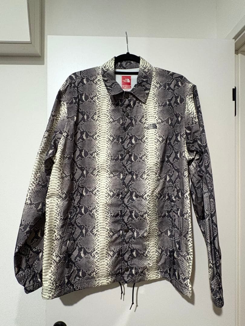値下げ　supreme north face コーチジャケット　スネーク m 中古・古着通販】SUPREME (シュプリーム) THE NORTH FACE (ザ ノース