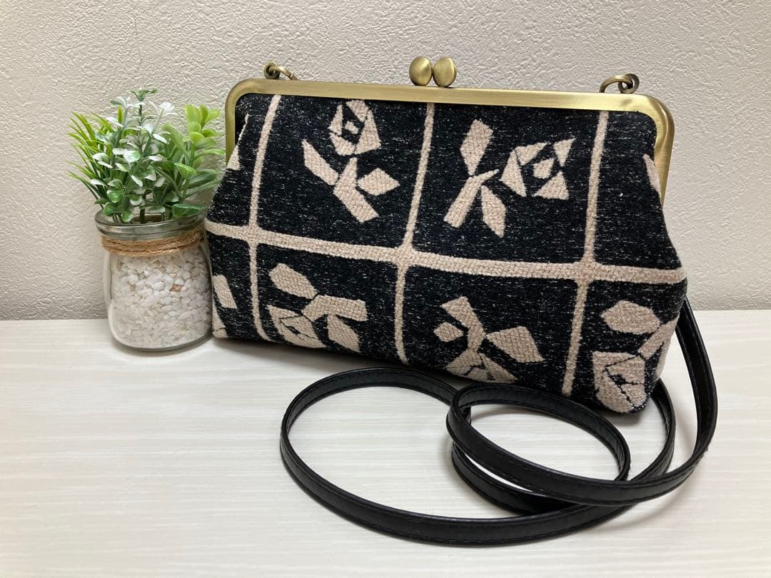 【専用です】ミナペルホネン　LULU がま口ポシェット　ハンドメイド 新作✨lulu small ショルダーポシェットがま口 ミナペルホネンの