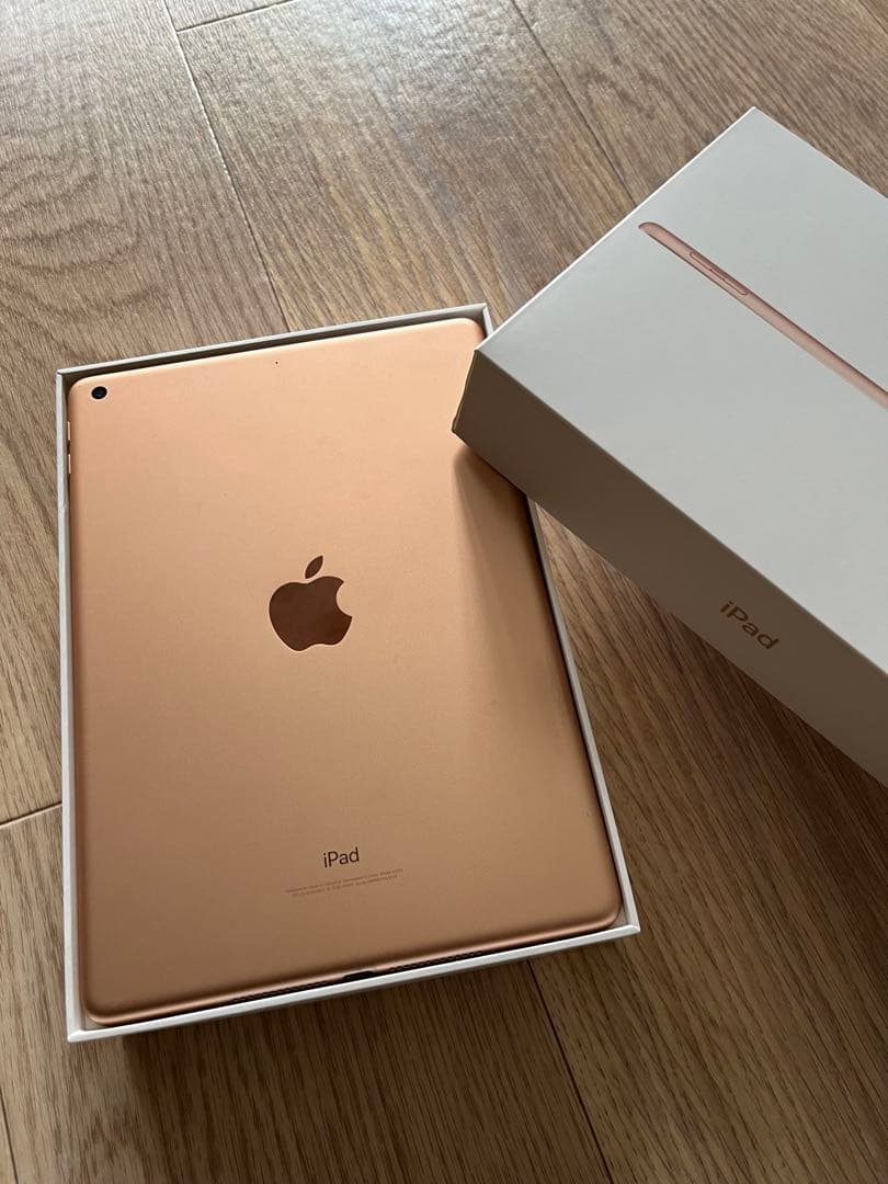 Apple iPad (第6世代) ローズゴールド 32GB【匿名】箱付き - メルカリ