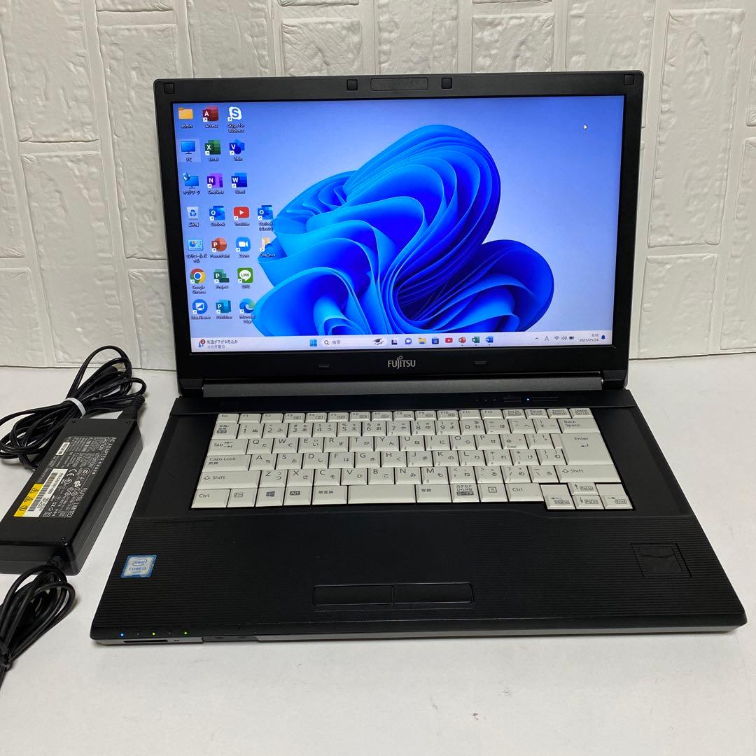 Windows11 オフィス2024年SSD メモリ8GB 富士通ノートPC