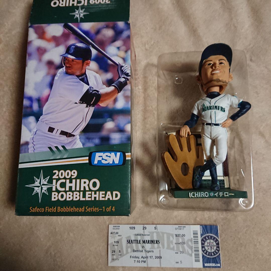 イチロー 2007-09年 球場限定配布 ボブルヘッドドール 当日チケット付