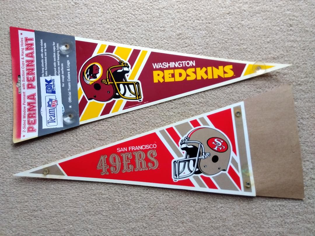 【新品未開封】希少☆NFL　エミット・スミス　フィギュア　アメフト　ペナント付