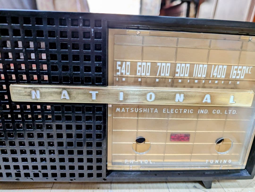 珍品ナショナレトロ真空管ラジオ史に残るラジオ DX-350 bluetooth