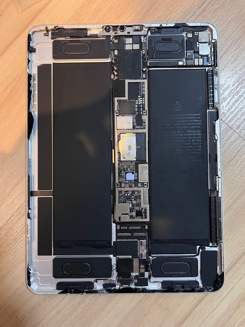 iPad Pro 11インチ（第2世代）（A2228）　ジャンク iPad Pro 11インチ 第2世代 Wi-Fiモデル 128GB FY232J/A A2228