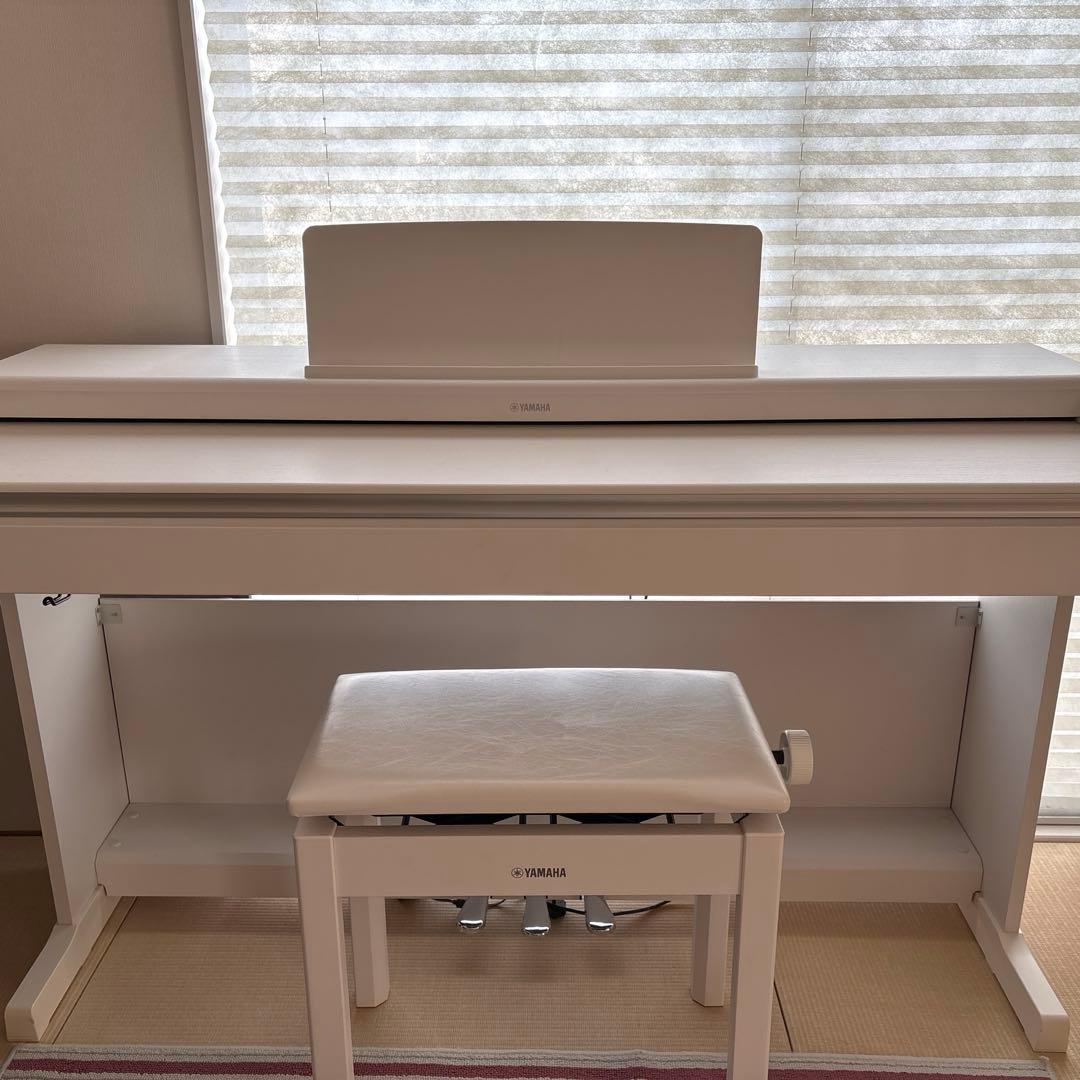 電子ピアノ　YAMAHA ARIUS YDP-164 現地取引 Amazon.com: Yamaha YDP164 Arius Series Piano with Bench, Dark