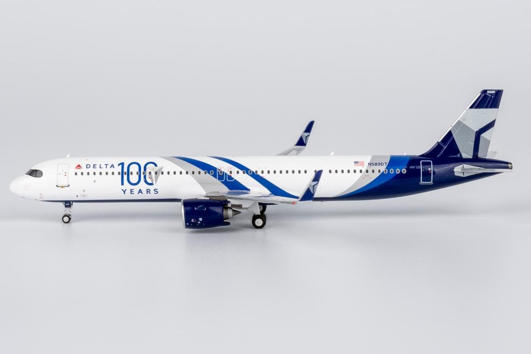 デルタ航空 A321neo N589DT 1/400 NG Model Delta Air Lines A321neo special paint for the 100th