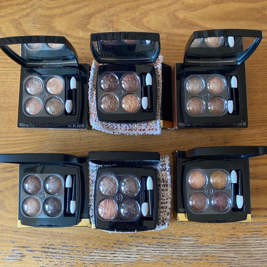 CHANELアイシャドウパレット6個セット シャネルの象徴的なボタンをかたどったアイシャドウ、特別限定品 レ