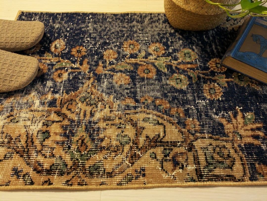 トルコヴィンテージラグ ミニサイズ 玄関マットサイズ 53×94 ネイビー