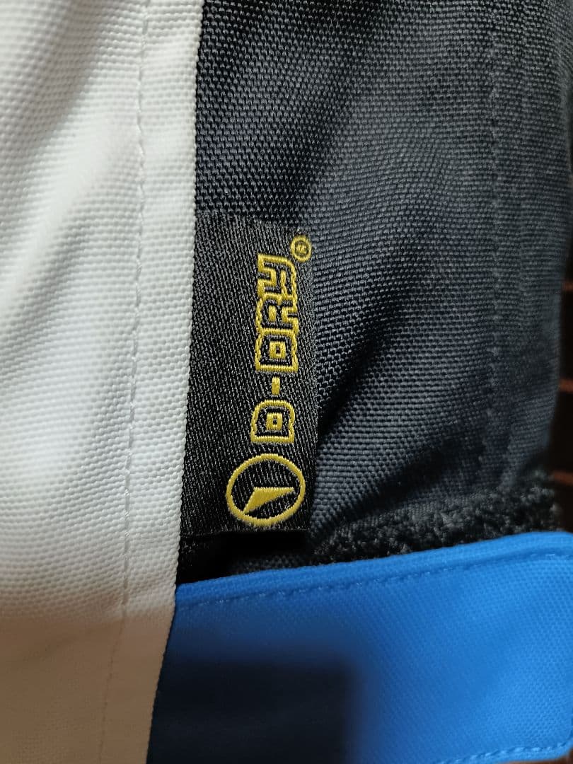 Dainese ジャケット 訳あり キルティングインナー付 オールシーズン