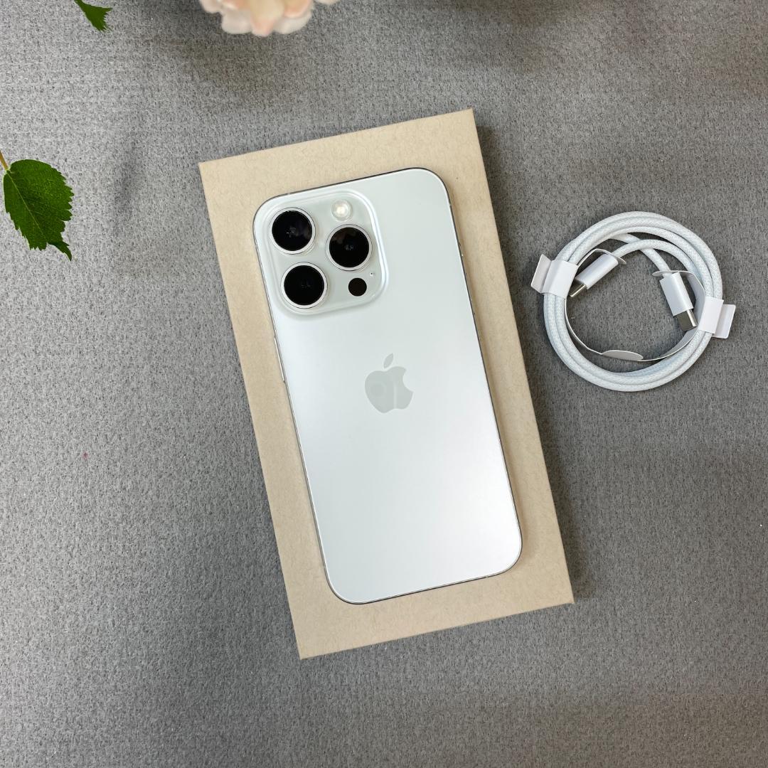 iPhone 15Pro 512GB ホワイト国内SIMフリー 送料無料 - メルカリ