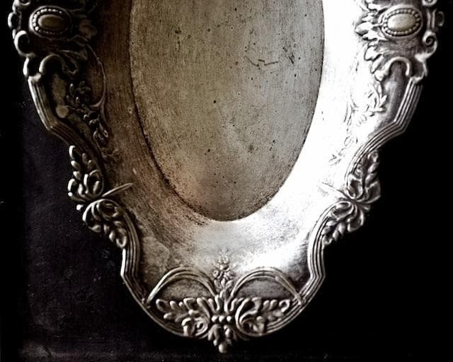 フランス 34.5c 銀の薔薇とメダリオンとシルバープレートトレイ アンティーク