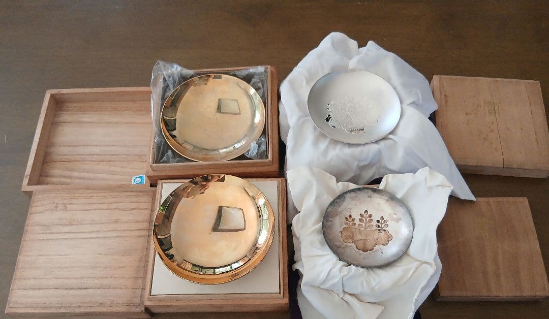 24K GP盃2点・造幣局製刻印あり純銀の盃2点のセット 24K GP盃2点・造幣局製刻印あり純銀の盃2点のセット 24K GP盃2点