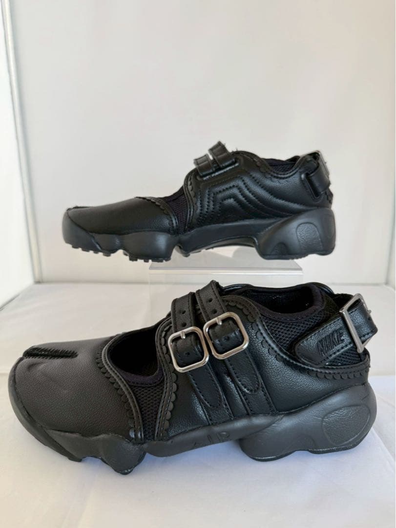 き*ぁ様 ナイキ ウィメンズ エアリフト ブリーズ トリプルブラック 25.0c