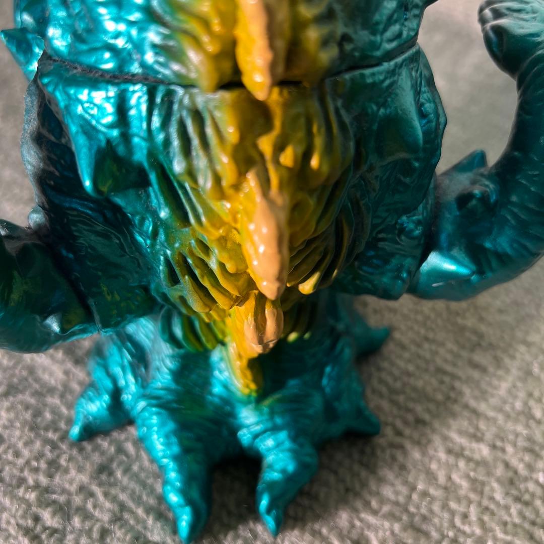ファンクラブ限定「東宝怪獣ビオランテ」 | Shop at Mercari from