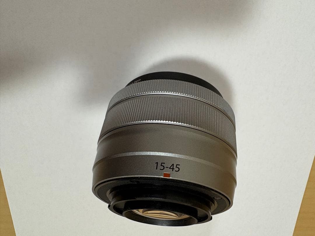 XC15-45mm f3.5-5.6 シルバー