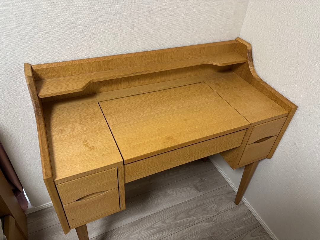 これで最終値下げ！　unico ドレッサー