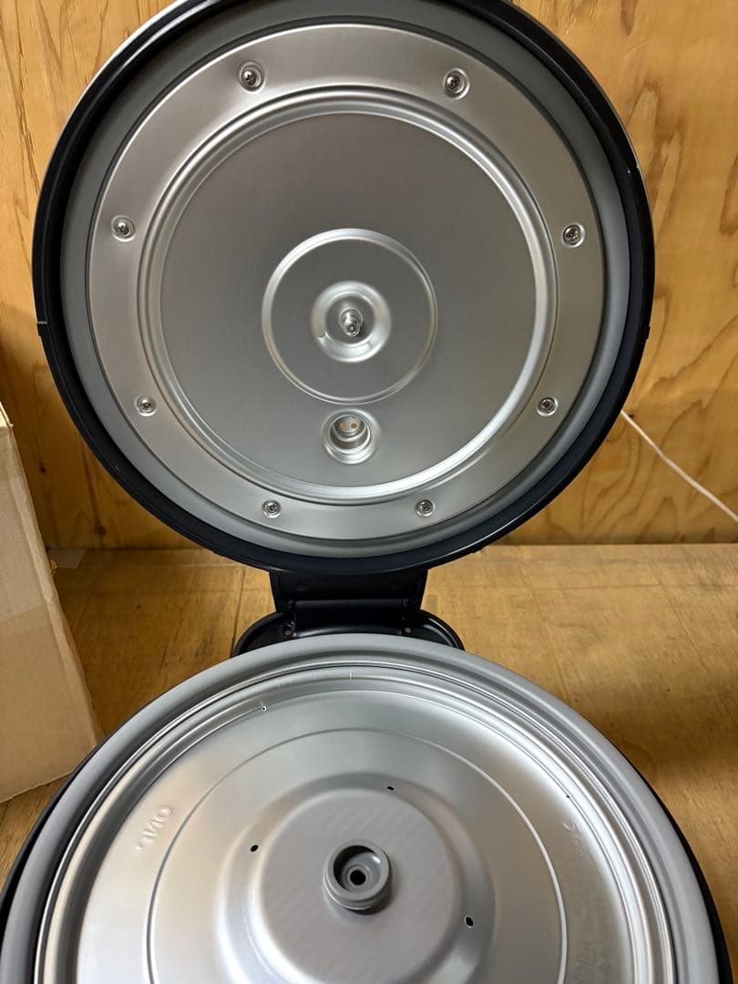 タイガー 業務用ジャー炊飯器JNO-A270 未使用　美品 2.7L 1.5升