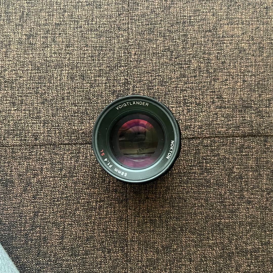 VOIGTLANDER NOKTON 58mm f1.4 単焦点レンズ Amazon.com : Voigtlander Nokton 58mm f/1.4 SL II S Ai-S Lens