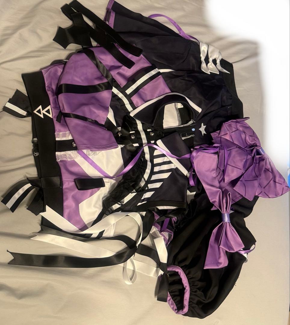 ホロライブ 猫又おかゆ&紫咲シオン＆ラプラスダークネスコスプレ