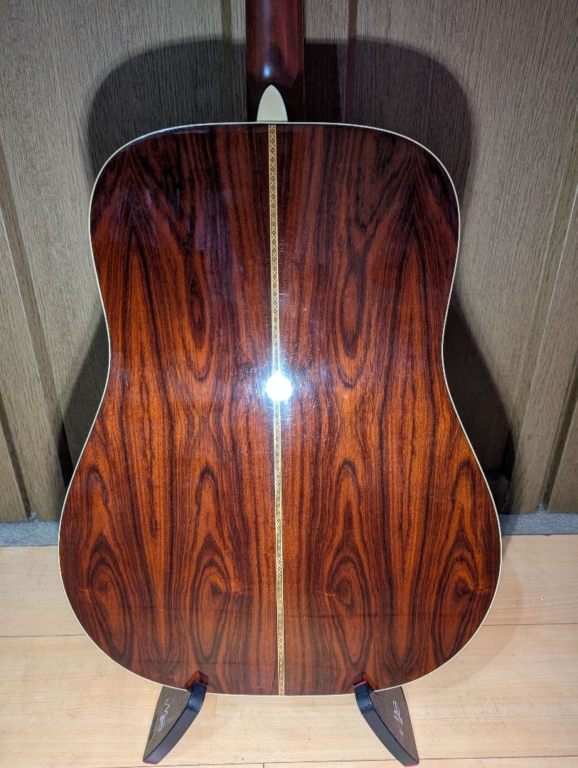 ♪Morris M-50 VSハカランダ・トップ単板♪ No:2 Morris M-50 VSハカランダ・トップ単板 | ゆずマンのギター説明