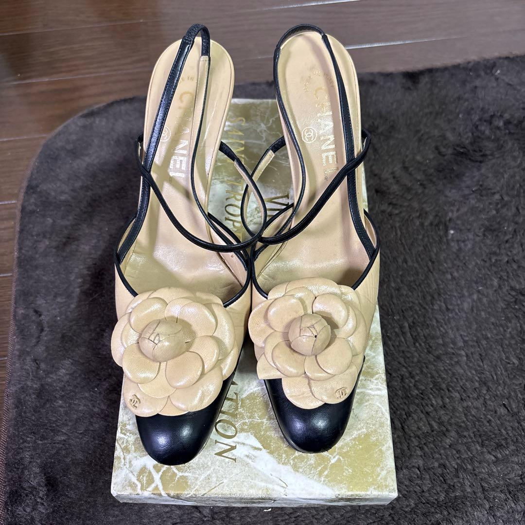 ほぼ未使用♡CANEL シャネルカメリア♡ミュール♡サンダル♡23.5〜24.5 2024年 新作 CHANEL シャネル ミュール サンダル カメリア ココマーク