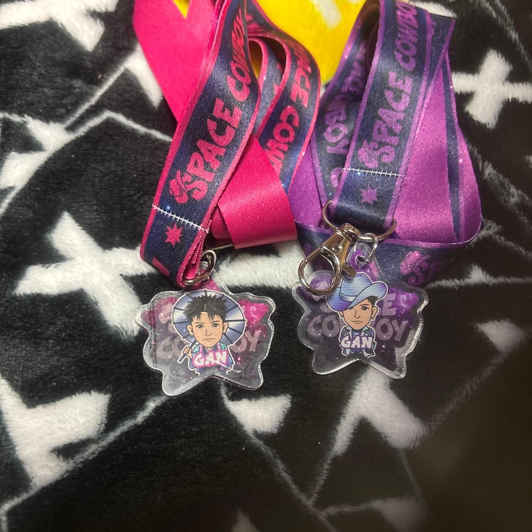 岩田剛典 SPACE COWBOY 縁日 ストラップ - メルカリ