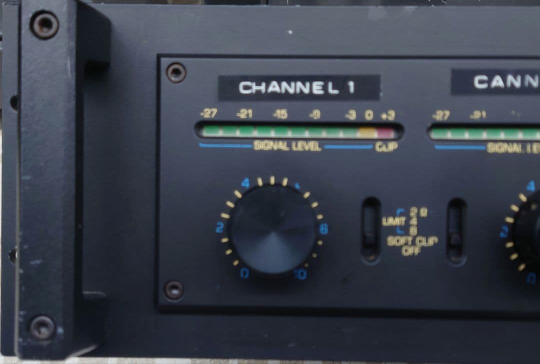 ☆【希少】AB INTERNATIONAL 9220Aパワーアンプ - メルカリ