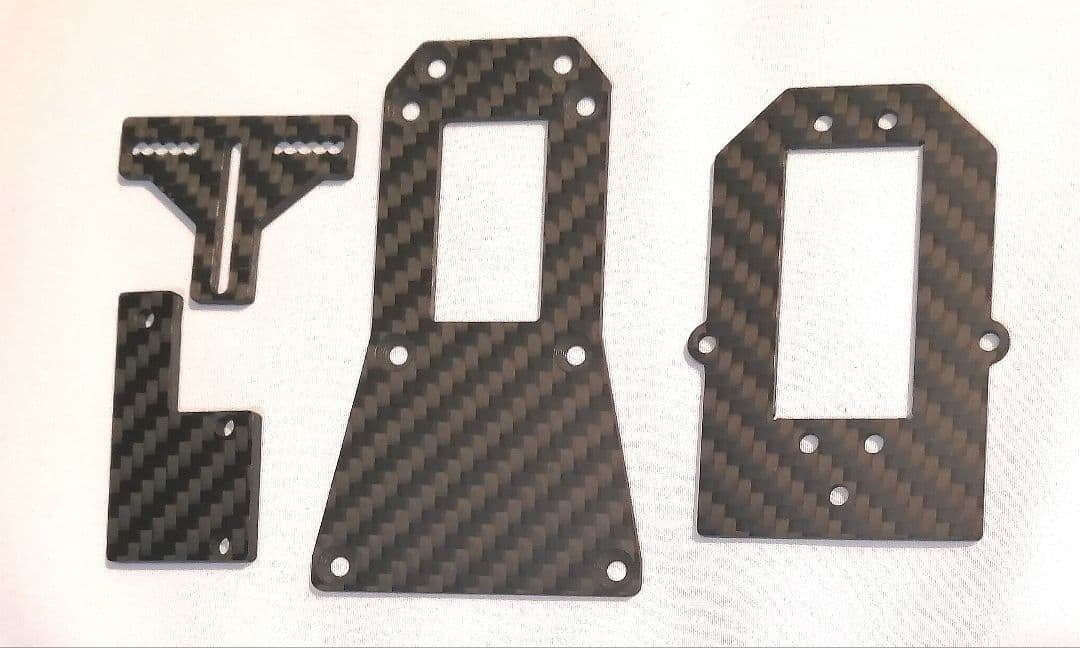 めぐる　CC-01 RWD hentaikit ストラットプレート 32163-s.jpg