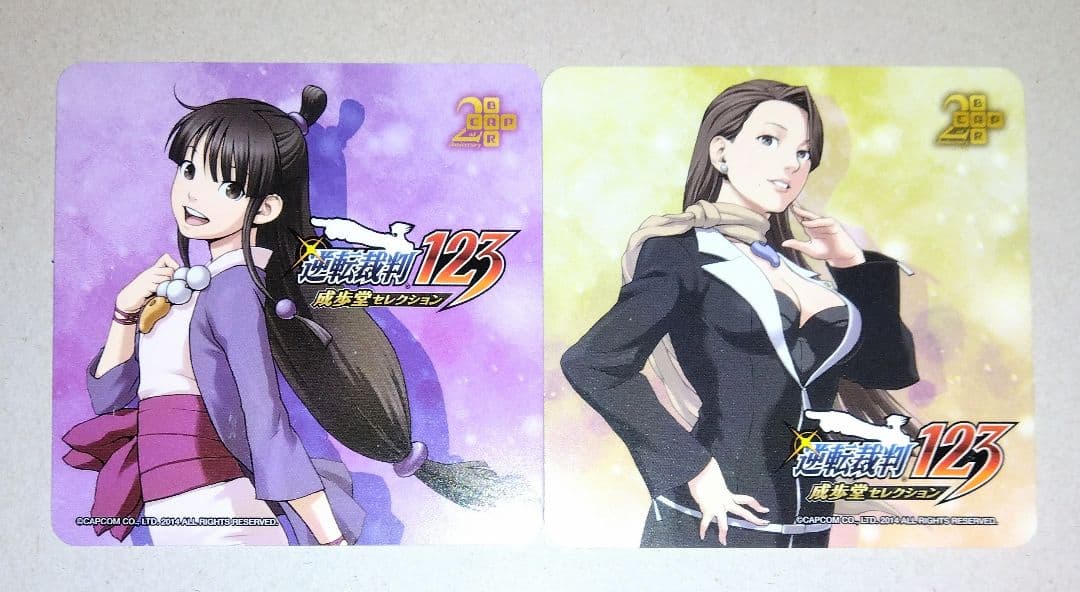 逆転裁判123 成歩堂セレクション カプコンバー コースター 綾里真宵 綾里千尋 逆転裁判123 コースター 綾里春美 カプコンバー 逆転裁判 - メルカリ