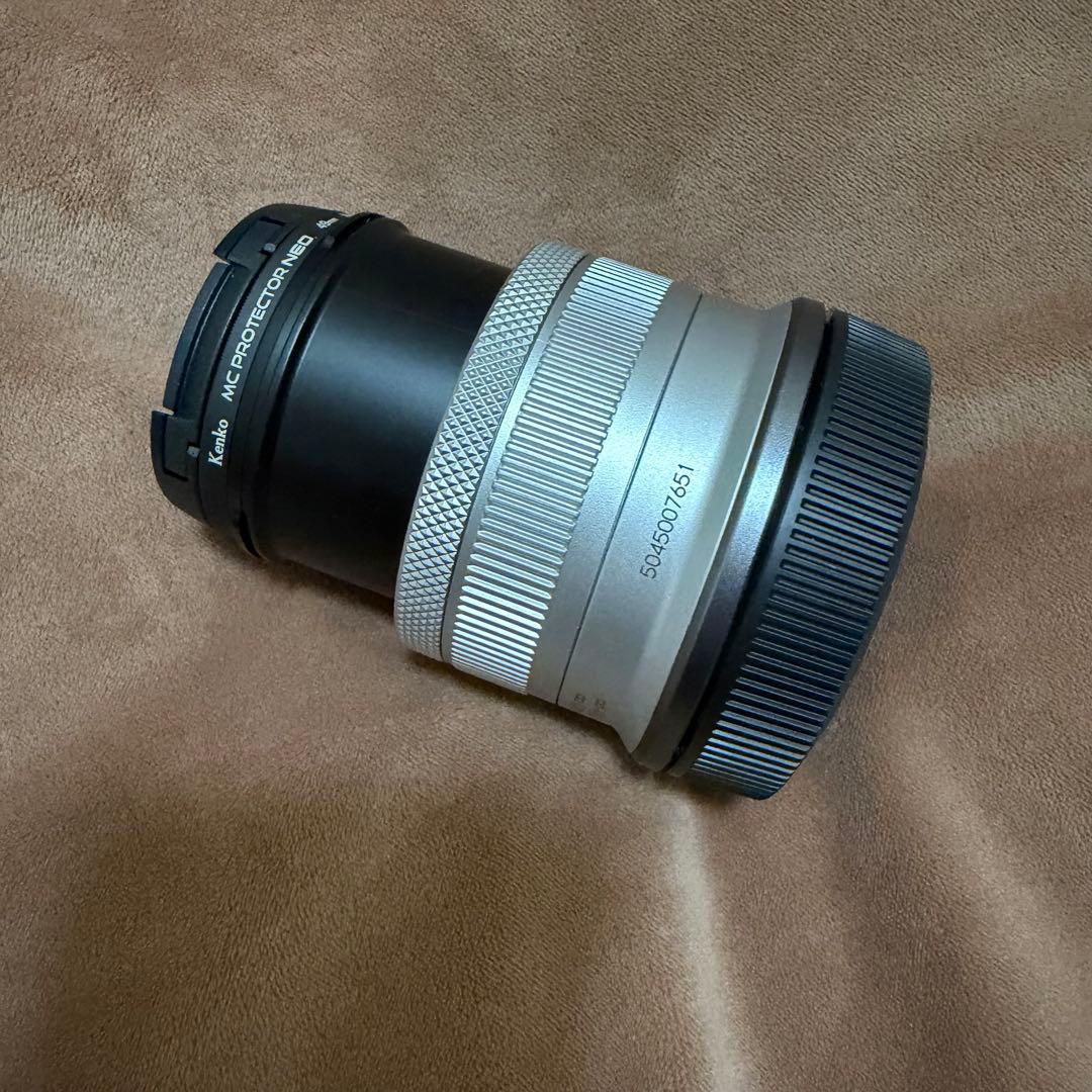 Canon RF-S 18-45mm F4.5-6.3 IS STM レンズ