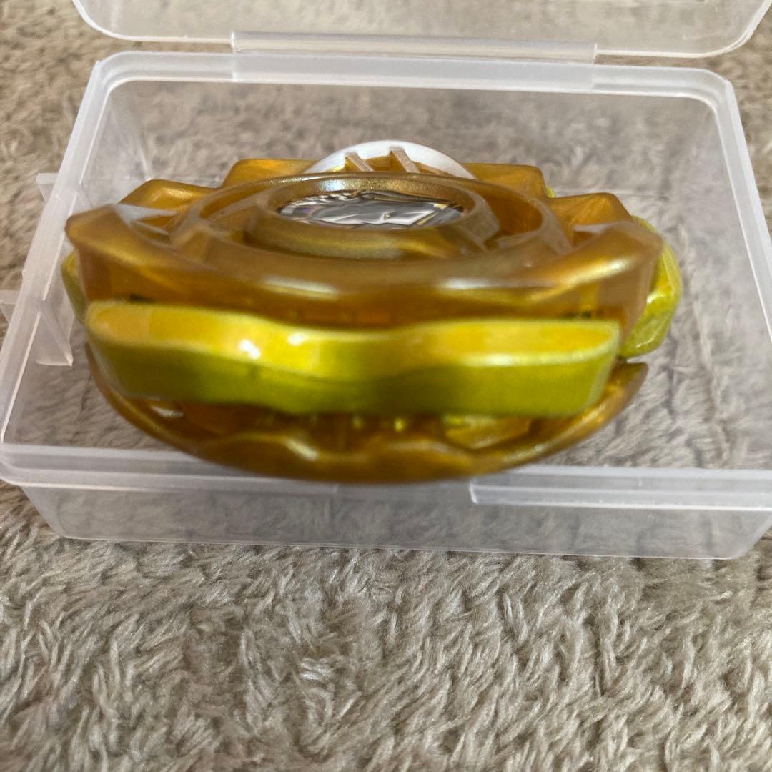 ベイブレードxペルセウスダークメタルコートゴールド開封済品 - メルカリ