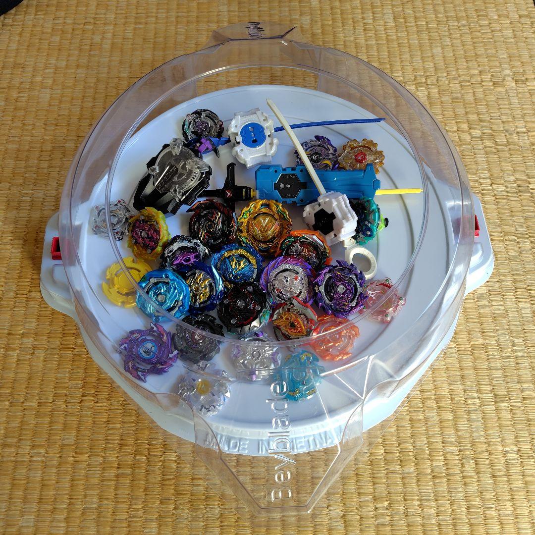 ベイブレードバースト ベイスタジアム 対戦セット ベイブレード まとめ売り①☆' ベイブレードバースト 【関東 中部 送料無料】ベイブレードバースト 3