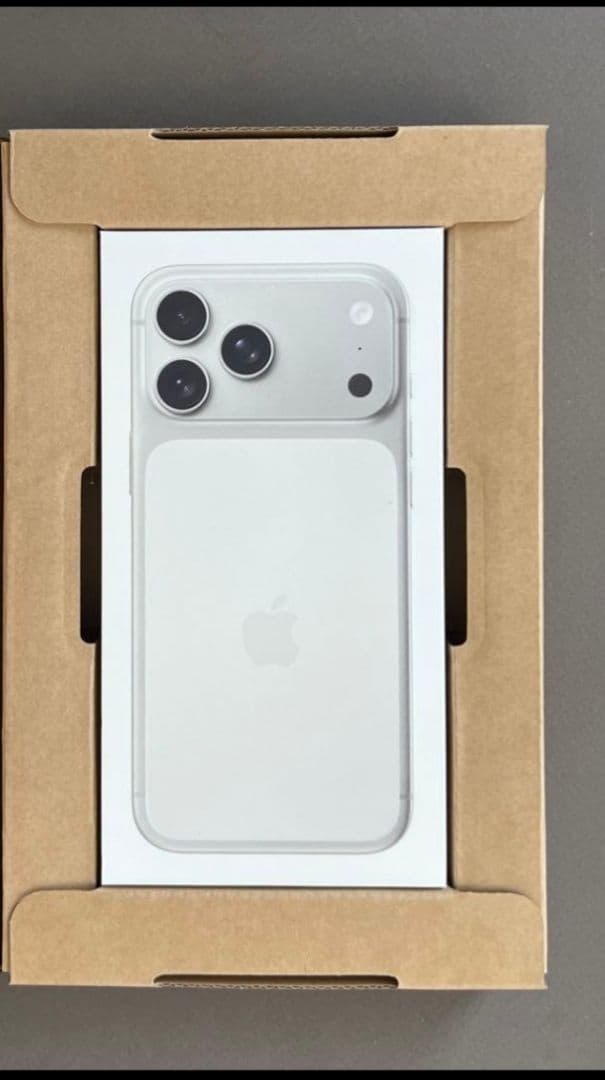 残り1点)正規SIMフリー iPhone17PM 1TB シルバー 新品未開封 - メルカリ