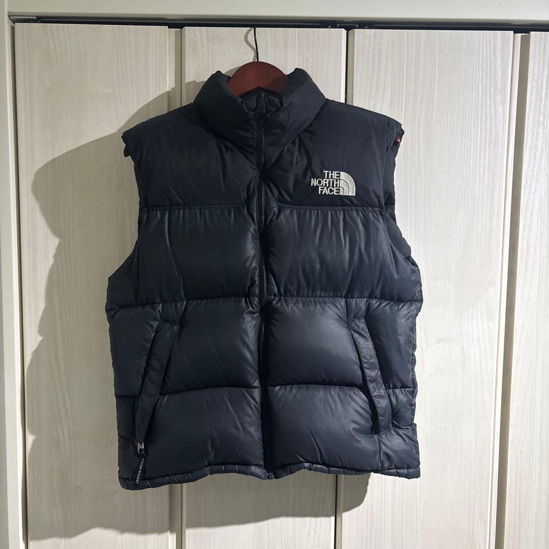 THE NORTH FACE 黒 ヌプシベスト　NF002YO ノースフェイス NF002YO NUPTSE VEST ダウンベスト 買取実績