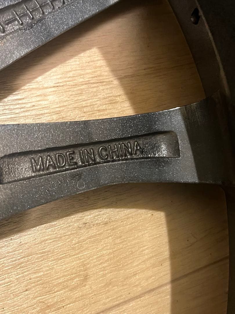 送料込！美品！アルミホイール15インチ4H100 5.5J+45 ガンメタ4枚