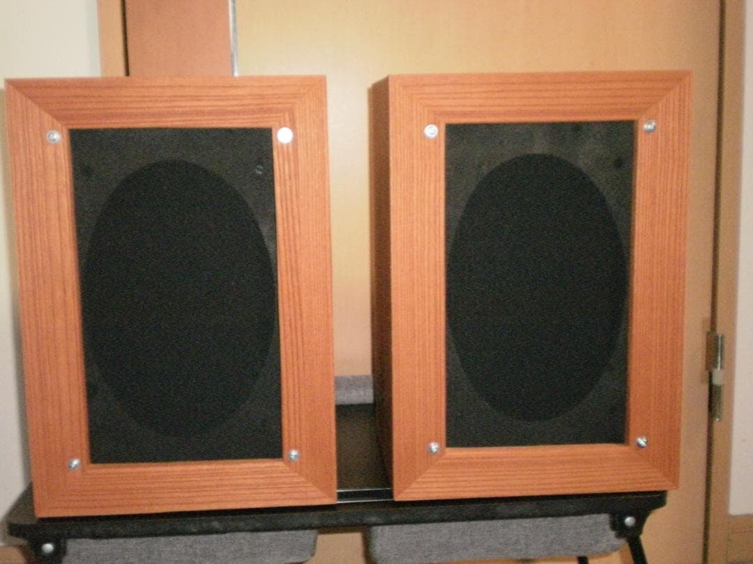 isophon P1826楕円ユニット使用　自作木製ブックシェルフスピーカー isophon P1826楕円ユニット使用 自作木製ブックシェルフスピーカー