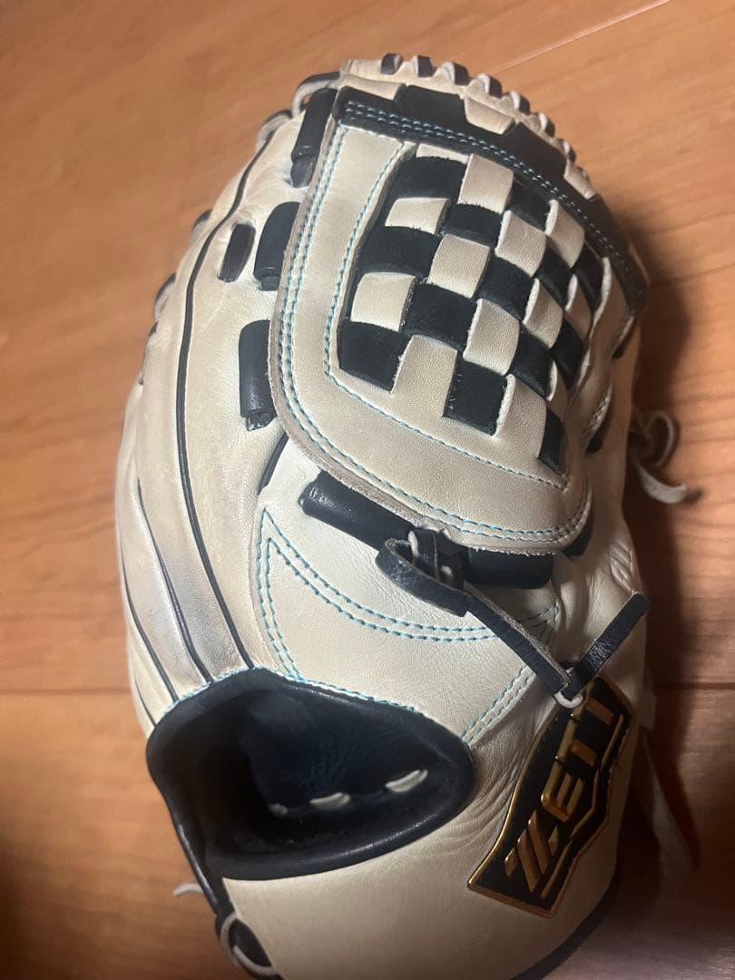 野球グローブ 内野手用 源田モデル ZETT（ゼット）限定 軟式用グラブ プロステイタス 内野手用 源田モデル