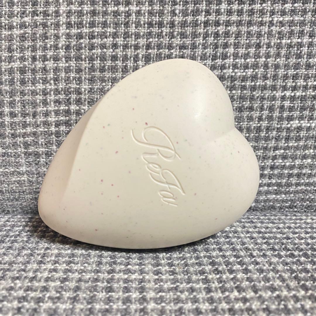 コスメキッチン限定】リファハートブラシ アースホワイト - メルカリ