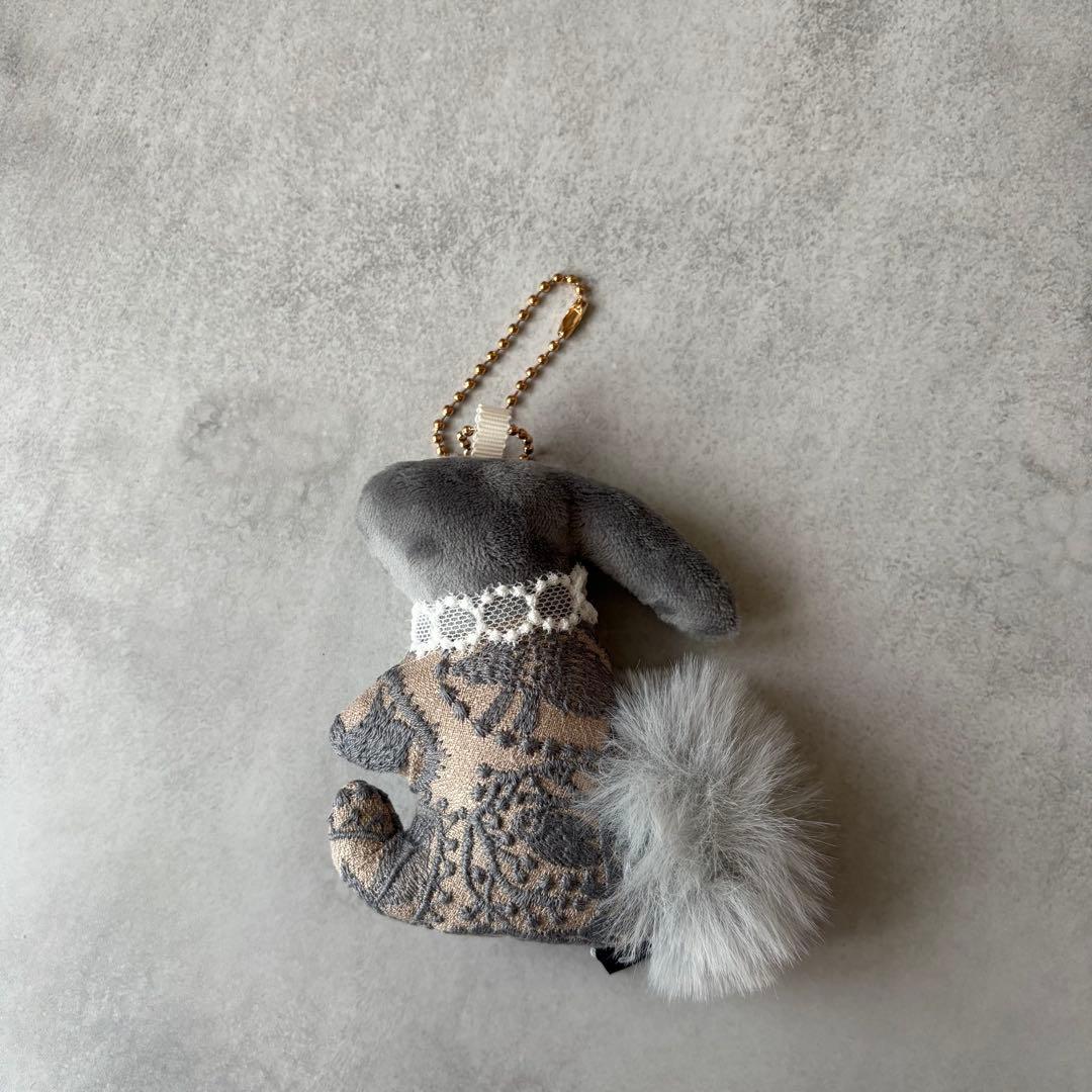 ミナペルホネン ハンドメイド うさぎチャーム - メルカリ