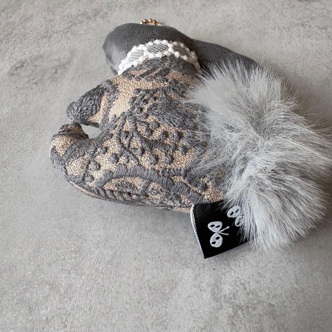 ミナペルホネン ハンドメイド うさぎチャーム - メルカリ