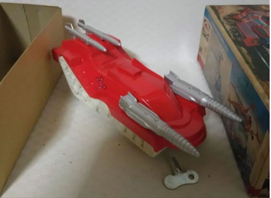 値下げ【当時物】ブルマァク製/ウルトラマンタロウ（ベルミダー二世