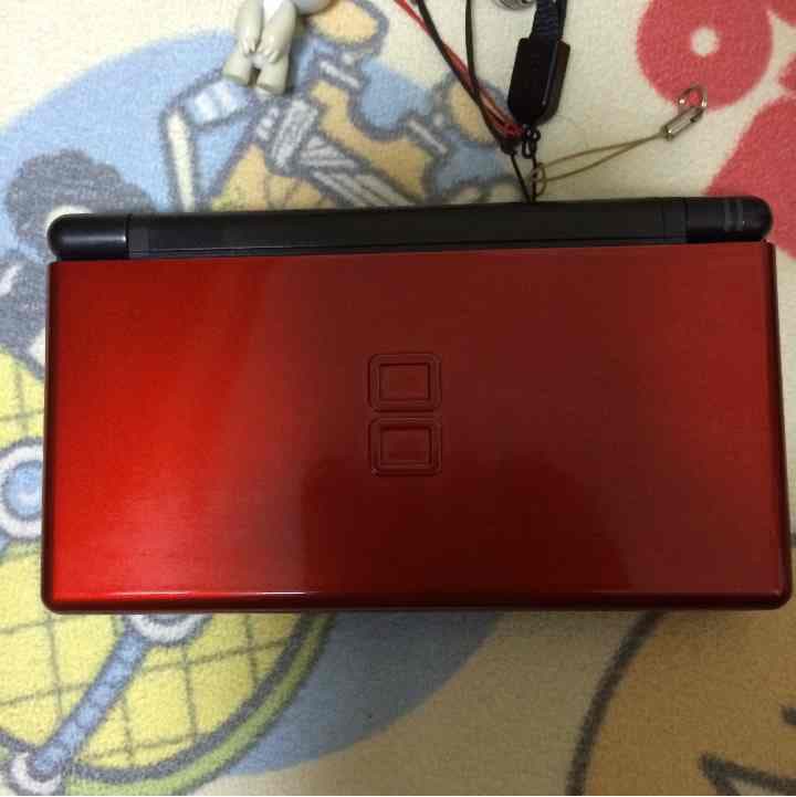 DSライト 任天堂 ニンテンドーDS Lite エナメルネイビー 価格比較 - 価格.com